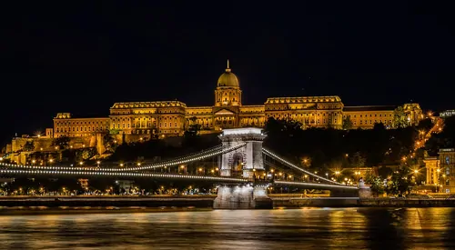 Tagesausflug von Wien nach Budapest  | Foto von eisenstier auf Pixabay