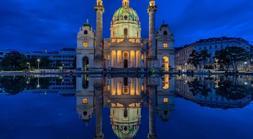 Weihnachtsmarkt Karlsplatz 2023