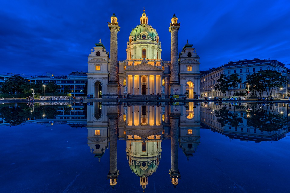 Weihnachtsmarkt Karlsplatz 2022